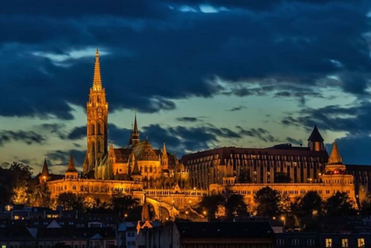 Kastely Apartments - Buda Castle Budapest Eksteriør bilde